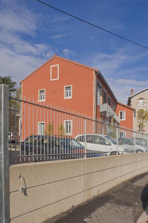 Hotel Des Capucins Le Puy-en-Velay Екстер'єр фото